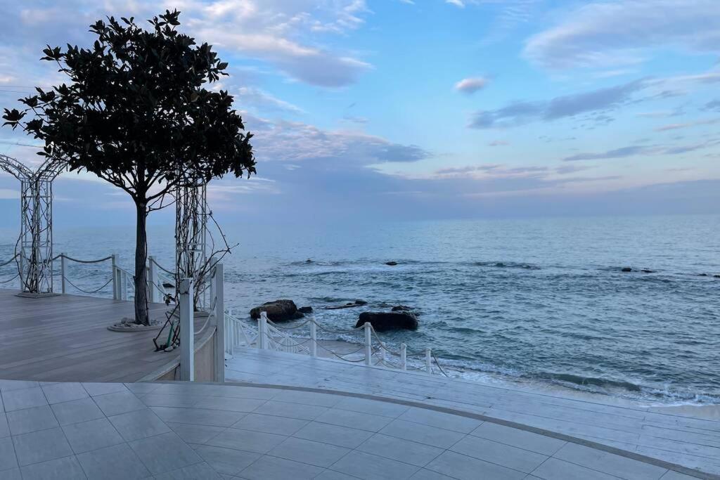 Superbe Appartement Versace 5 Etoiles Golden Sands Exterior photo